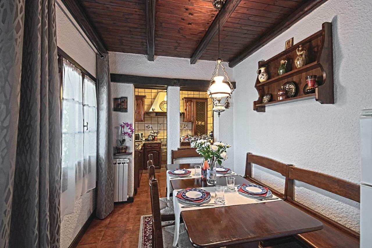 Vecchia Favola House Hébergement de vacances Quarto dʼAltino
