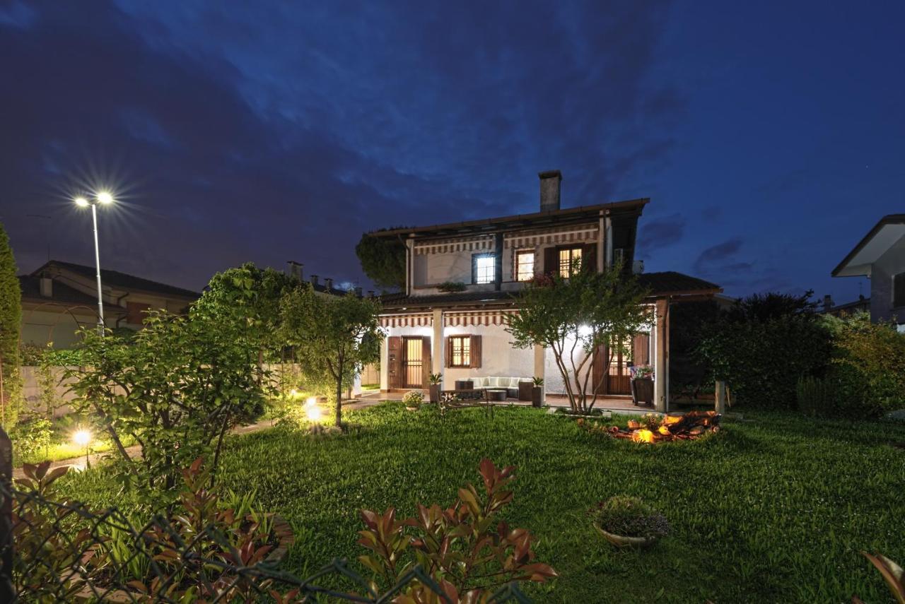 Vecchia Favola House Hébergement de vacances Quarto dʼAltino
